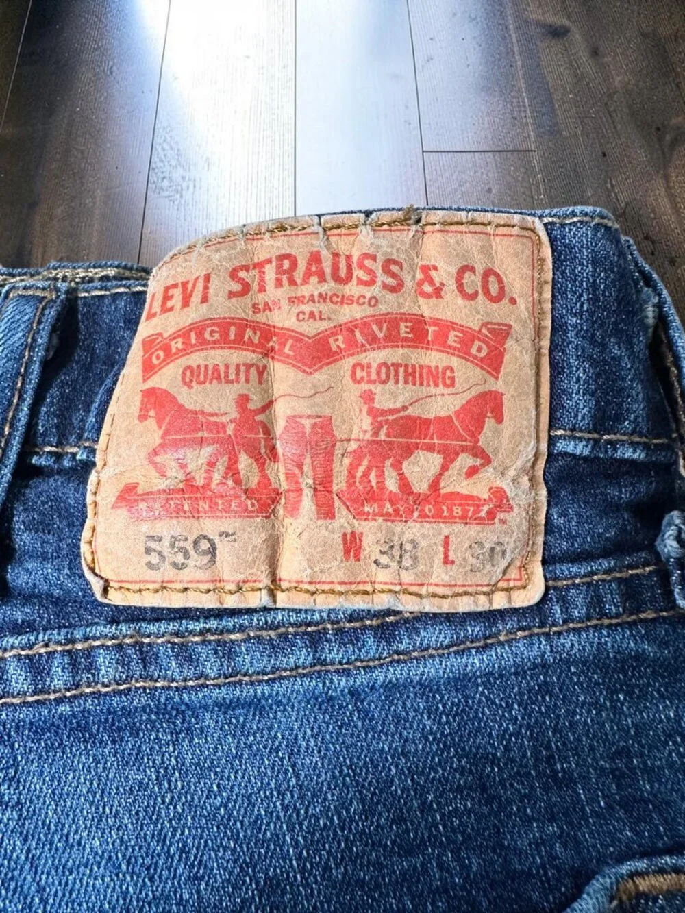 Levi’s 559 Jeans Men’s 38x30 Blue Solid Relaxed Y2K